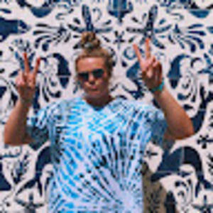 Meet your Posher, Claire